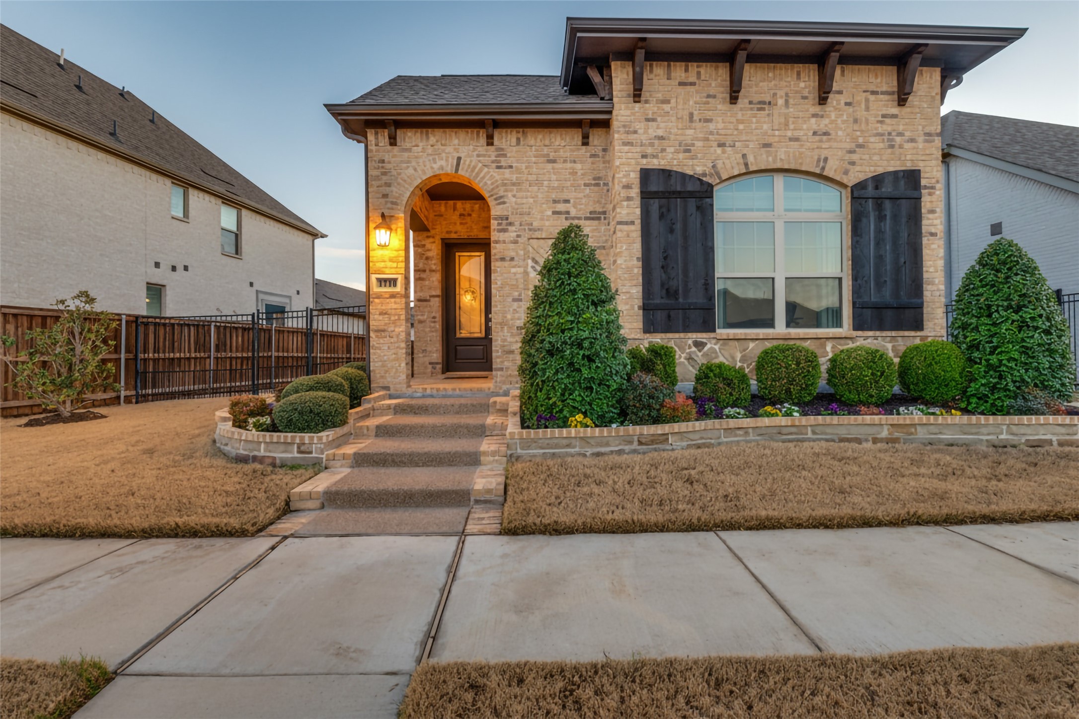 1710 Green Jasper Place Arlington TX 76005