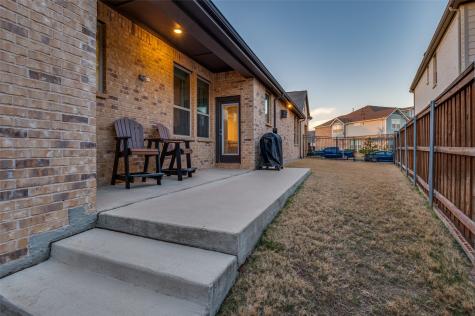 1710 Green Jasper Place Arlington TX 76005