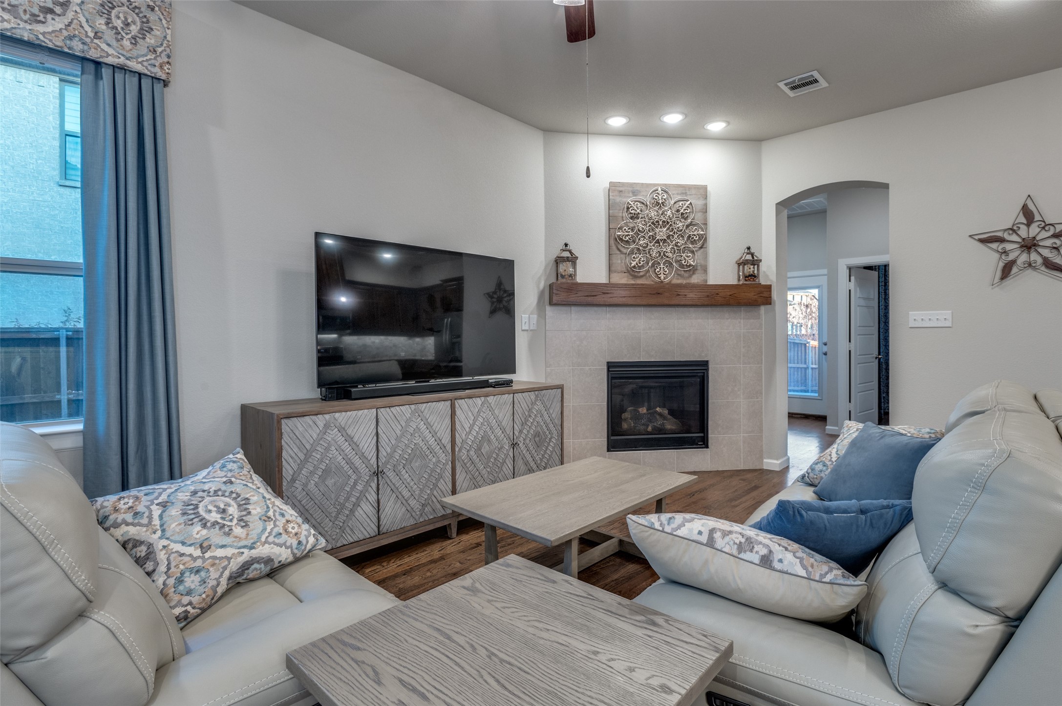 1710 Green Jasper Place Arlington TX 76005
