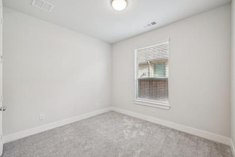 1920 Dappled Grey Avenue Aubrey TX 76227