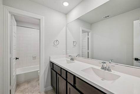 1920 Dappled Grey Avenue Aubrey TX 76227