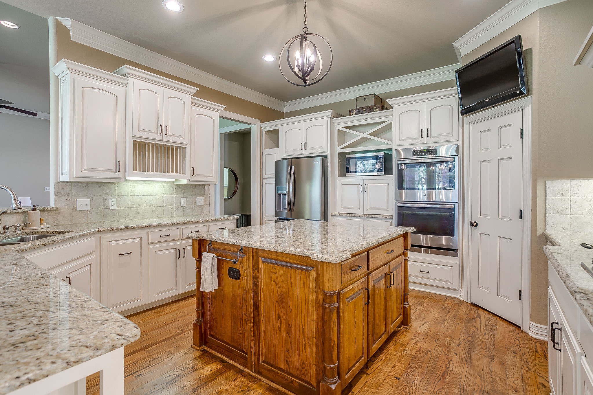 542 S Sugartree Drive Lipan TX 76462