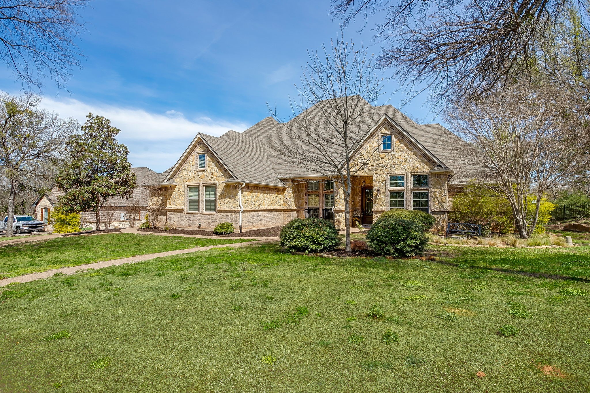 542 S Sugartree Drive Lipan TX 76462