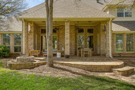 542 S Sugartree Drive Lipan TX 76462