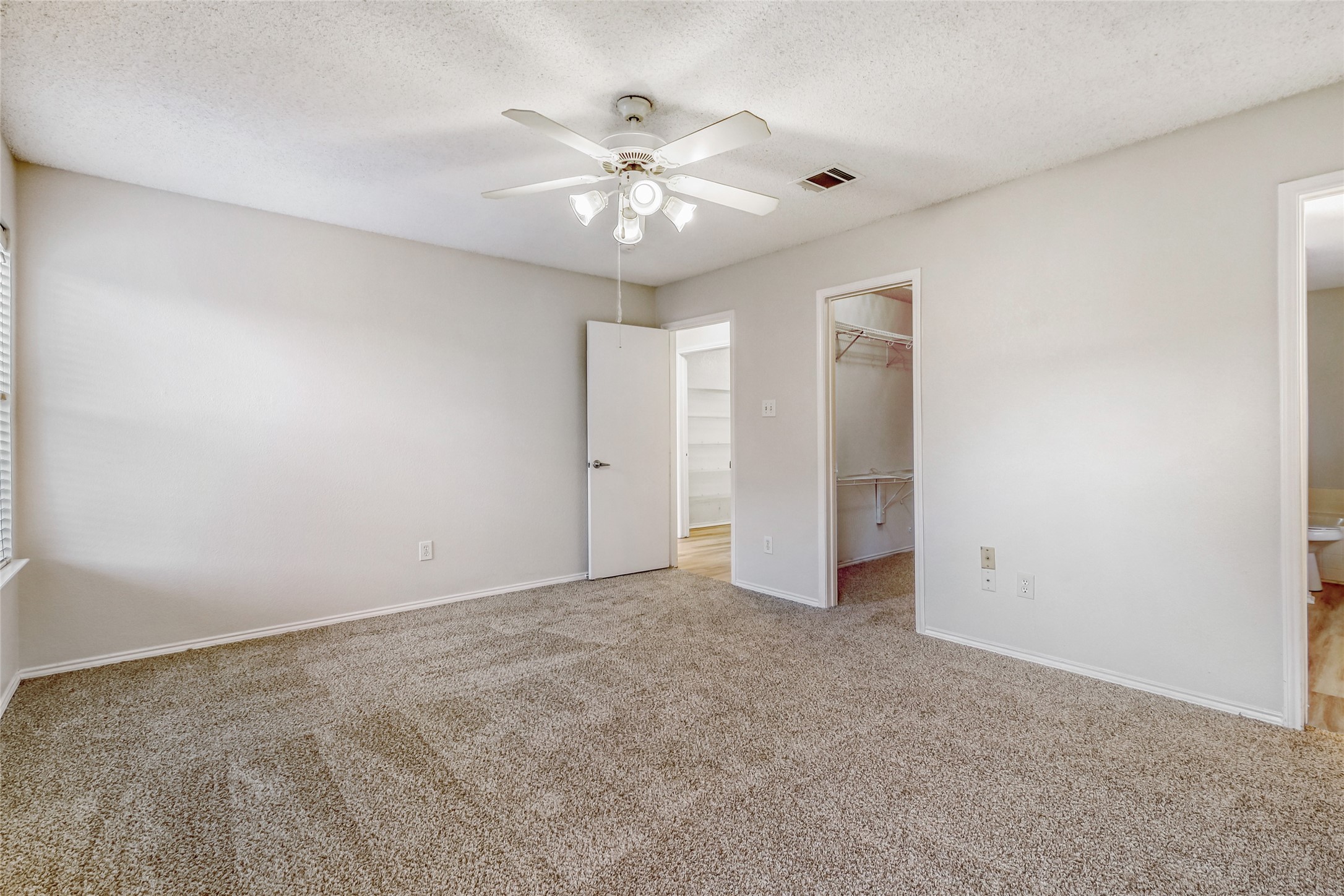 7845 Whitney Lane Fort Worth TX 76112
