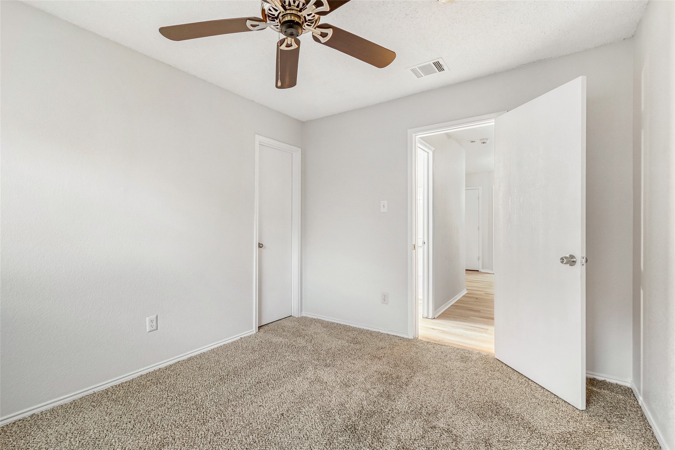 7845 Whitney Lane Fort Worth TX 76112