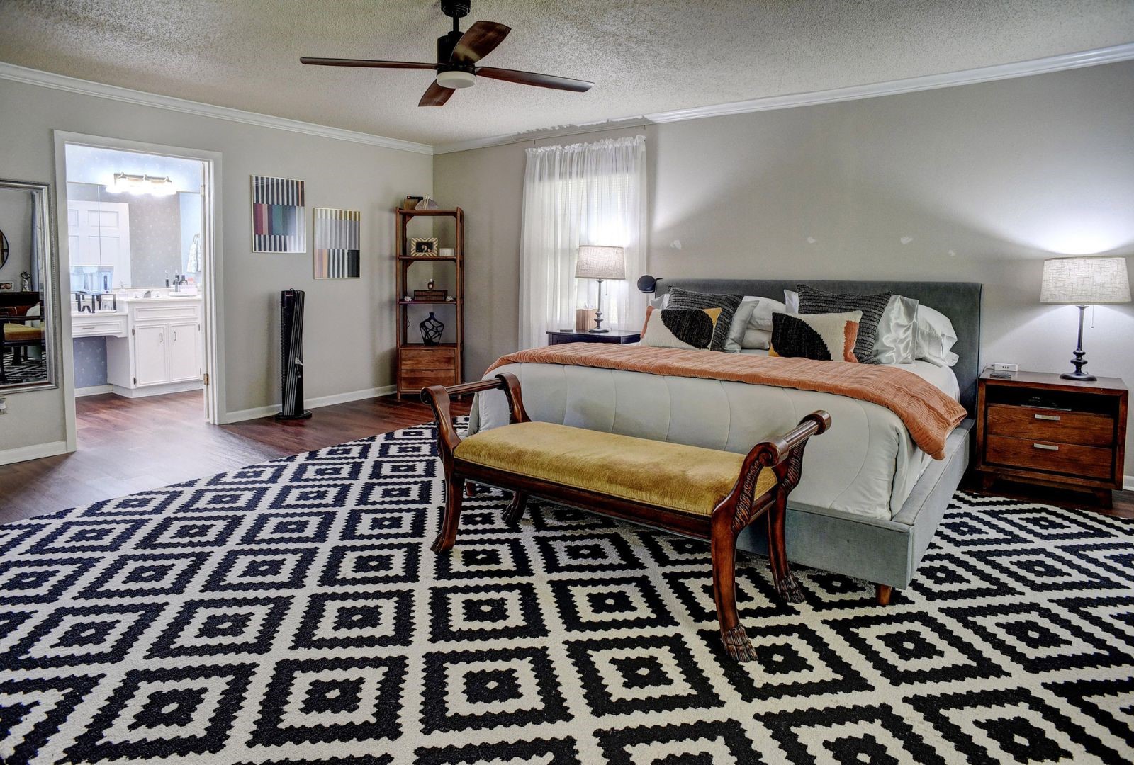 000 Laguna Lane Austin TX 78746