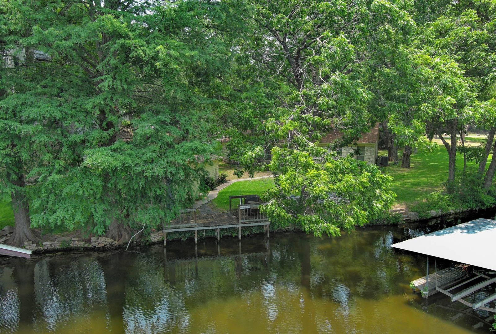 000 Laguna Lane Austin TX 78746