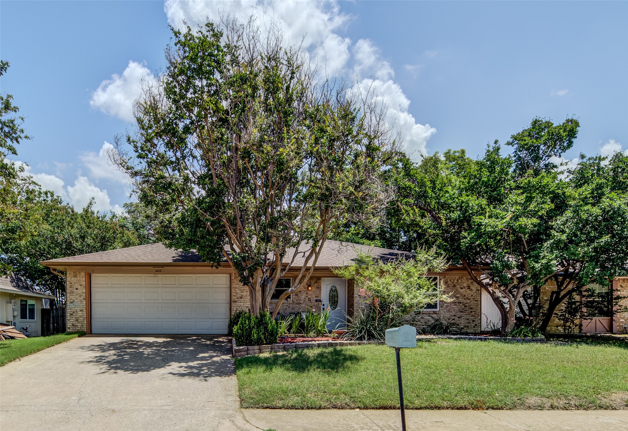 5410 Prince Drive Lake Dallas TX 75065