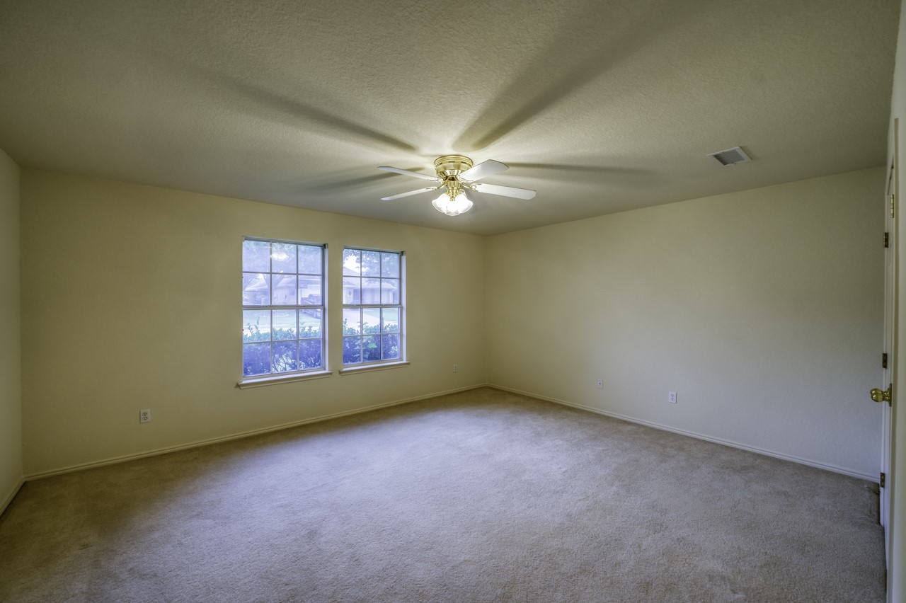 320 Shane Lane Burleson TX 76028
