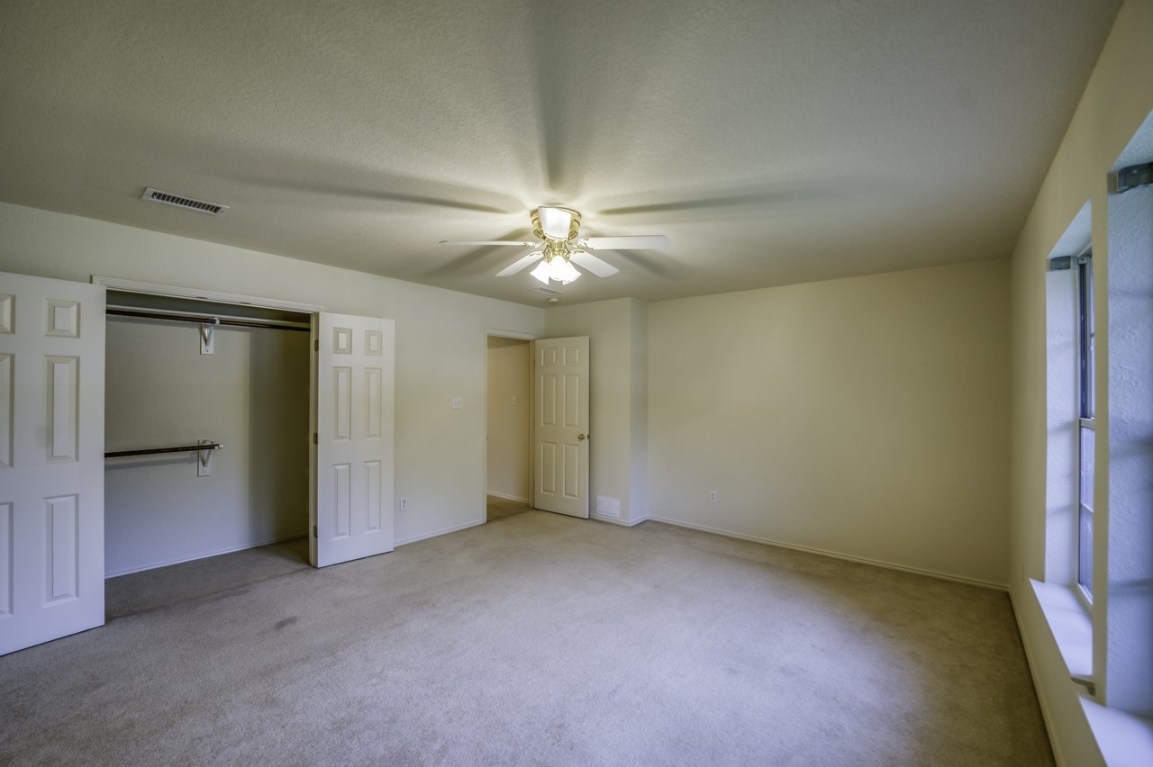 320 Shane Lane Burleson TX 76028