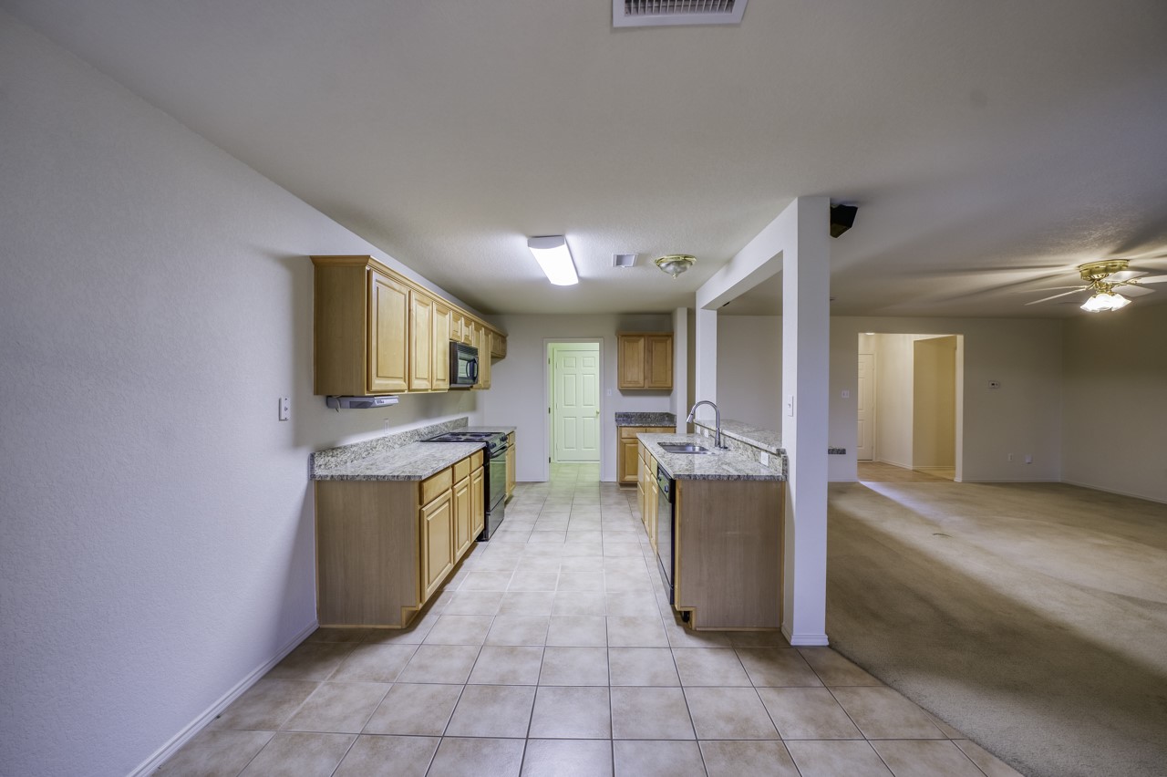 320 Shane Lane Burleson TX 76028