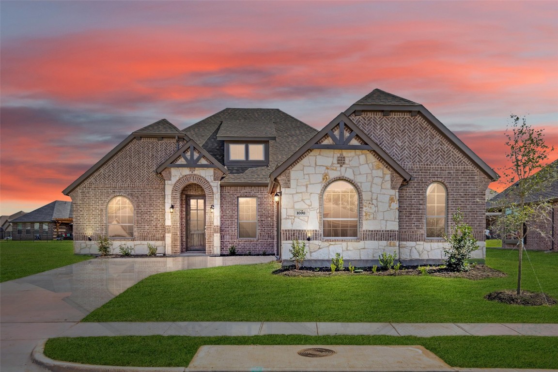 1090 Mickelson Drive Granbury TX 76048