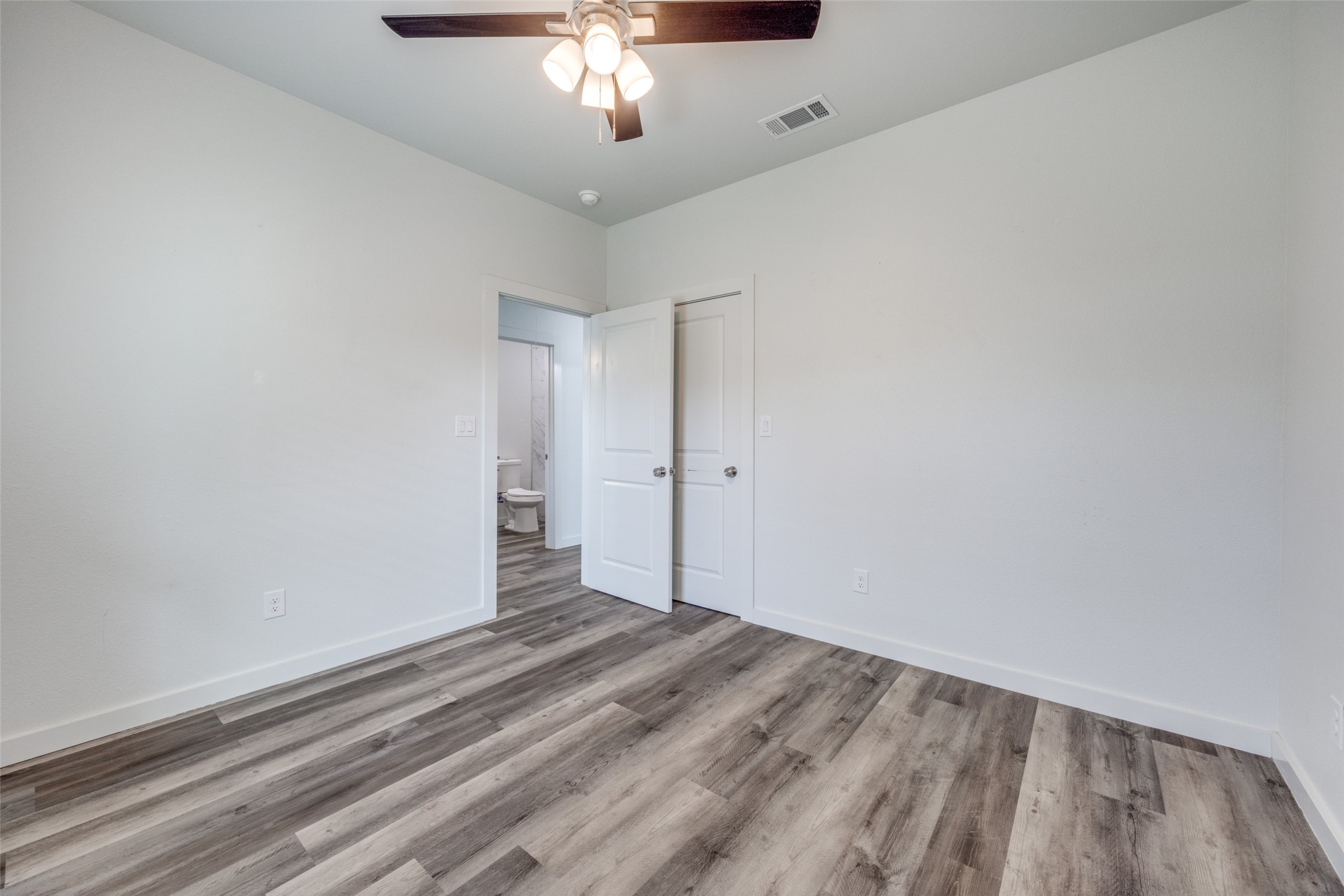 924 W Collins Street Denison TX 75020