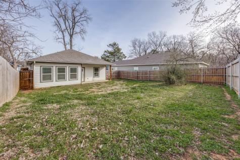 924 W Collins Street Denison TX 75020