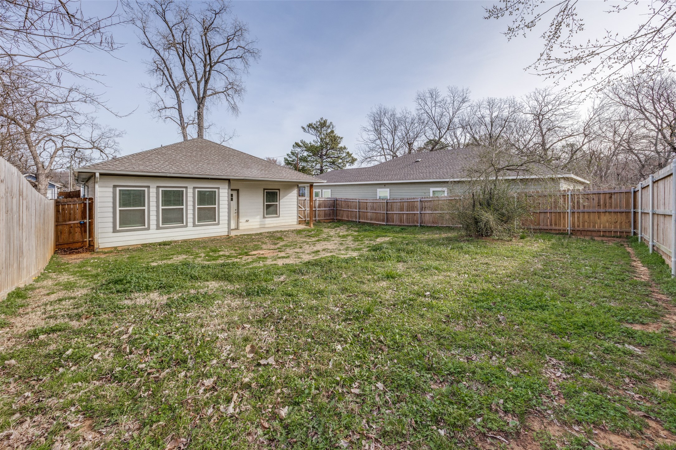 924 W Collins Street Denison TX 75020