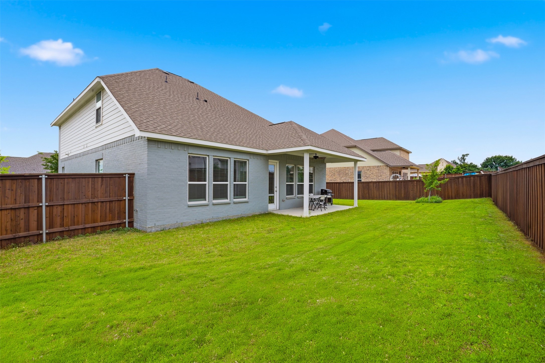 5805 Heatherwood Loop Sachse TX 75048