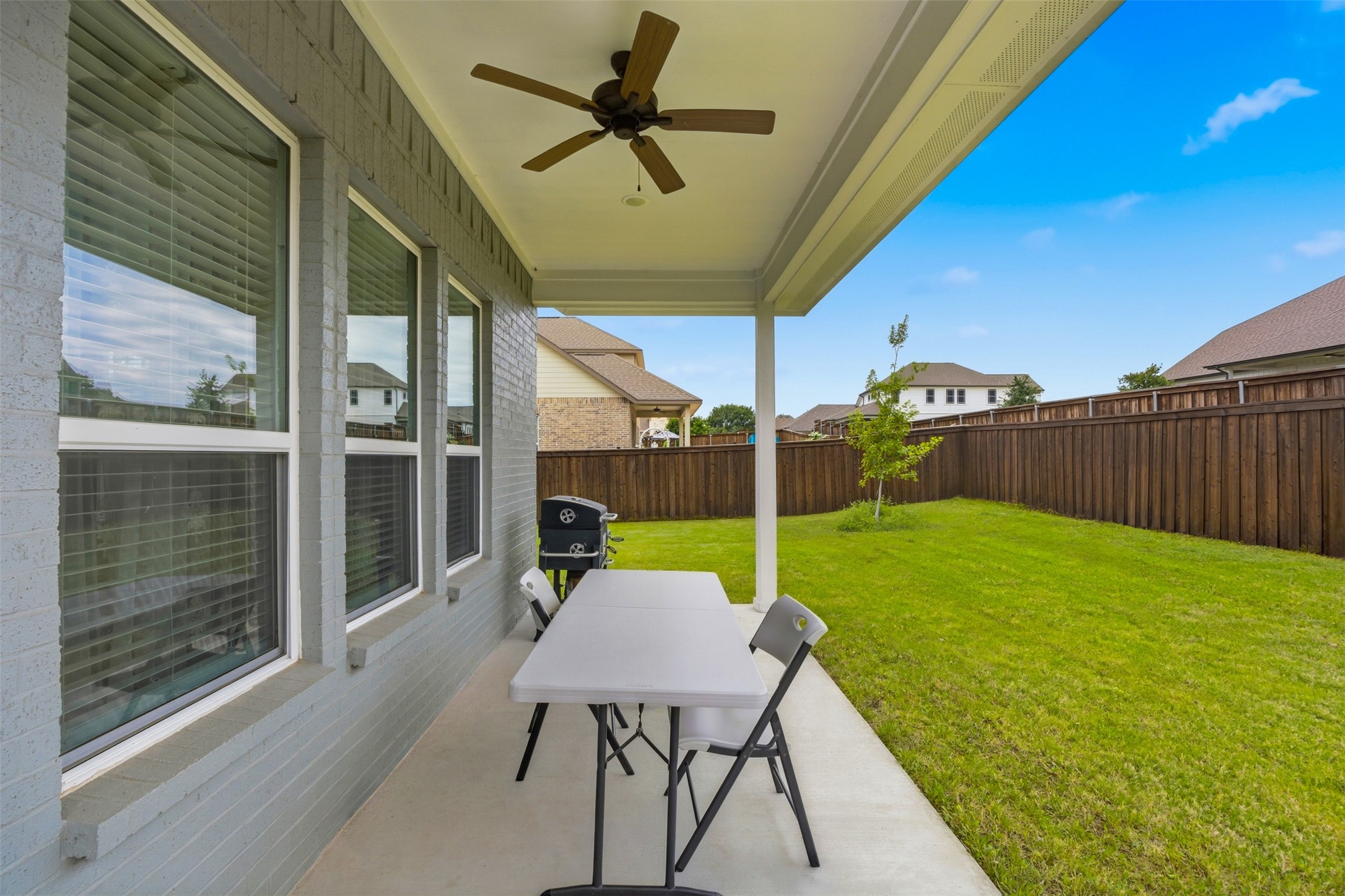 5805 Heatherwood Loop Sachse TX 75048