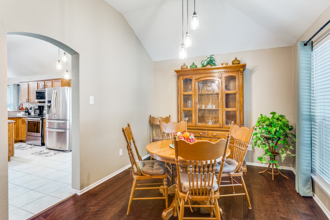 10534 Highland Ridge Road Fort Worth TX 76108