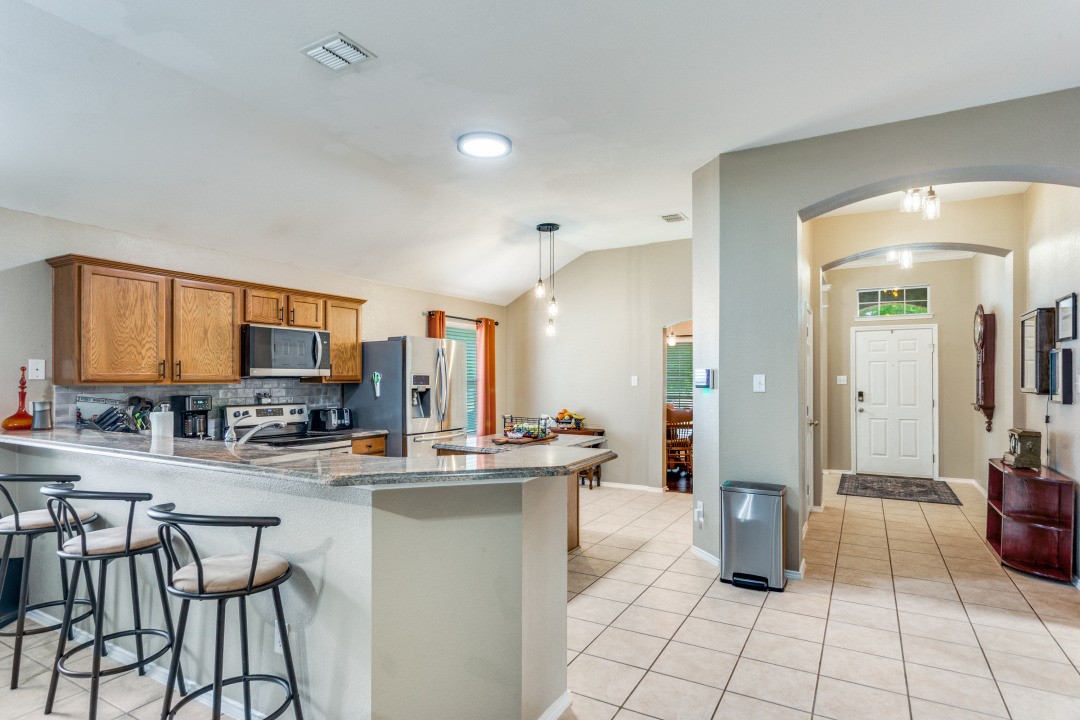 10534 Highland Ridge Road Fort Worth TX 76108