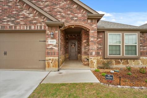 10423 Twisting Springs Drive Aubrey TX 76227