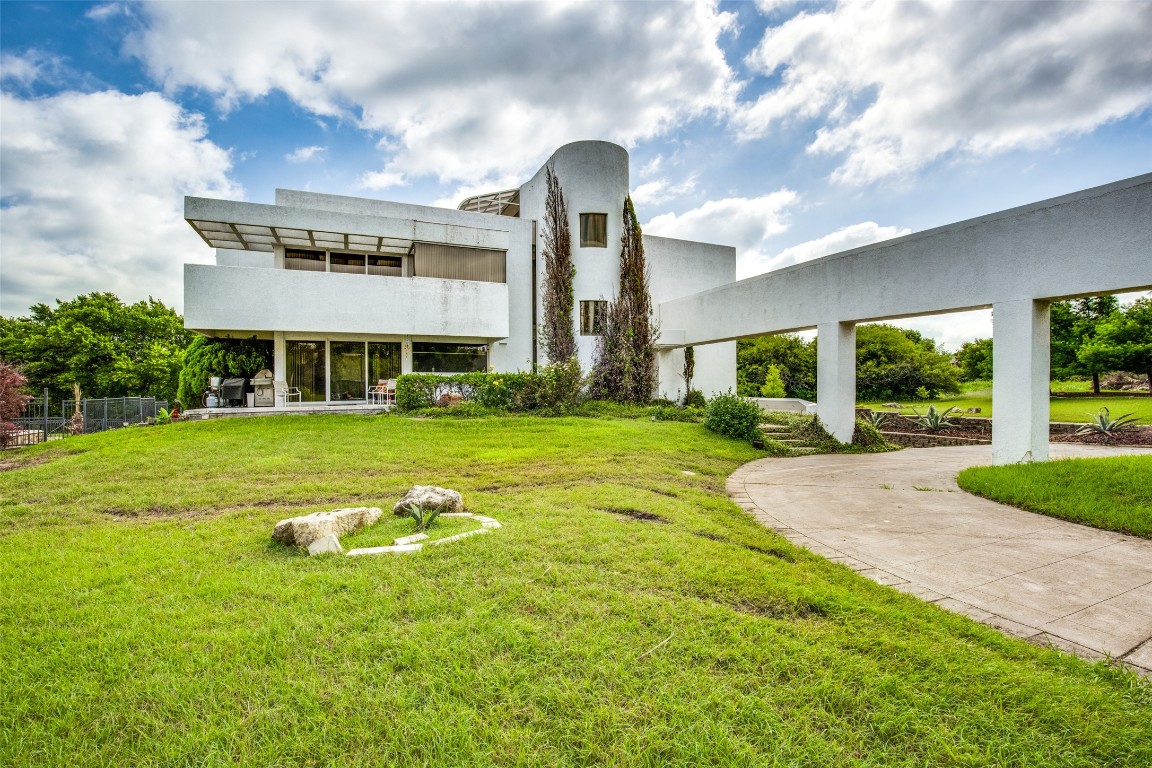 2853 S Lakeview Drive Cedar Hill TX 75104