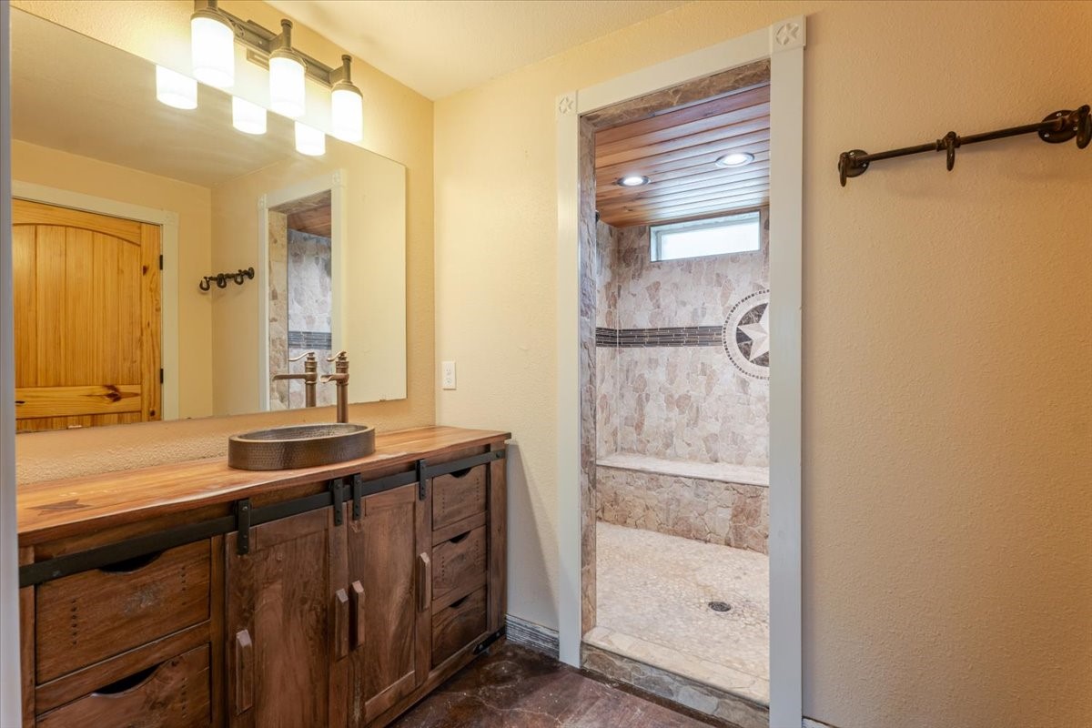 3236 County Road 407 Nemo TX 76070