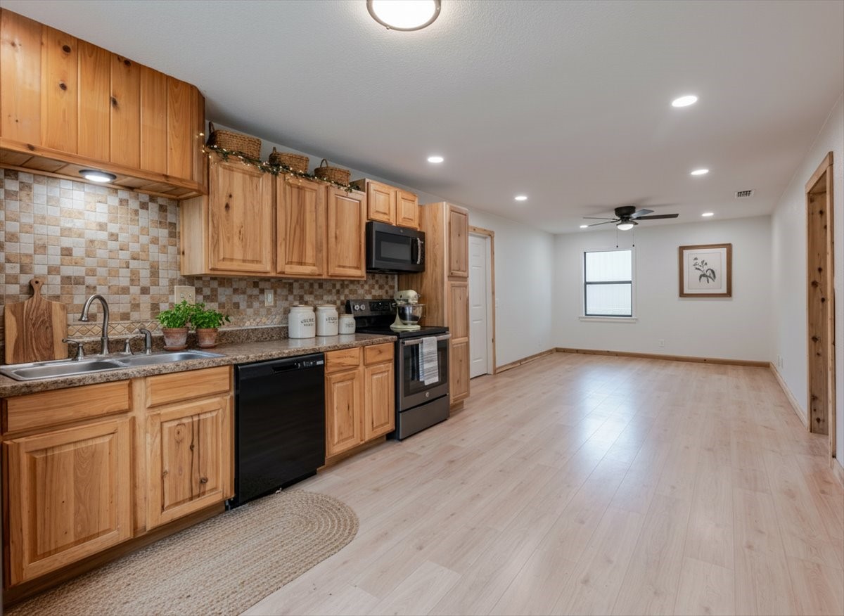 3236 County Road 407 Nemo TX 76070