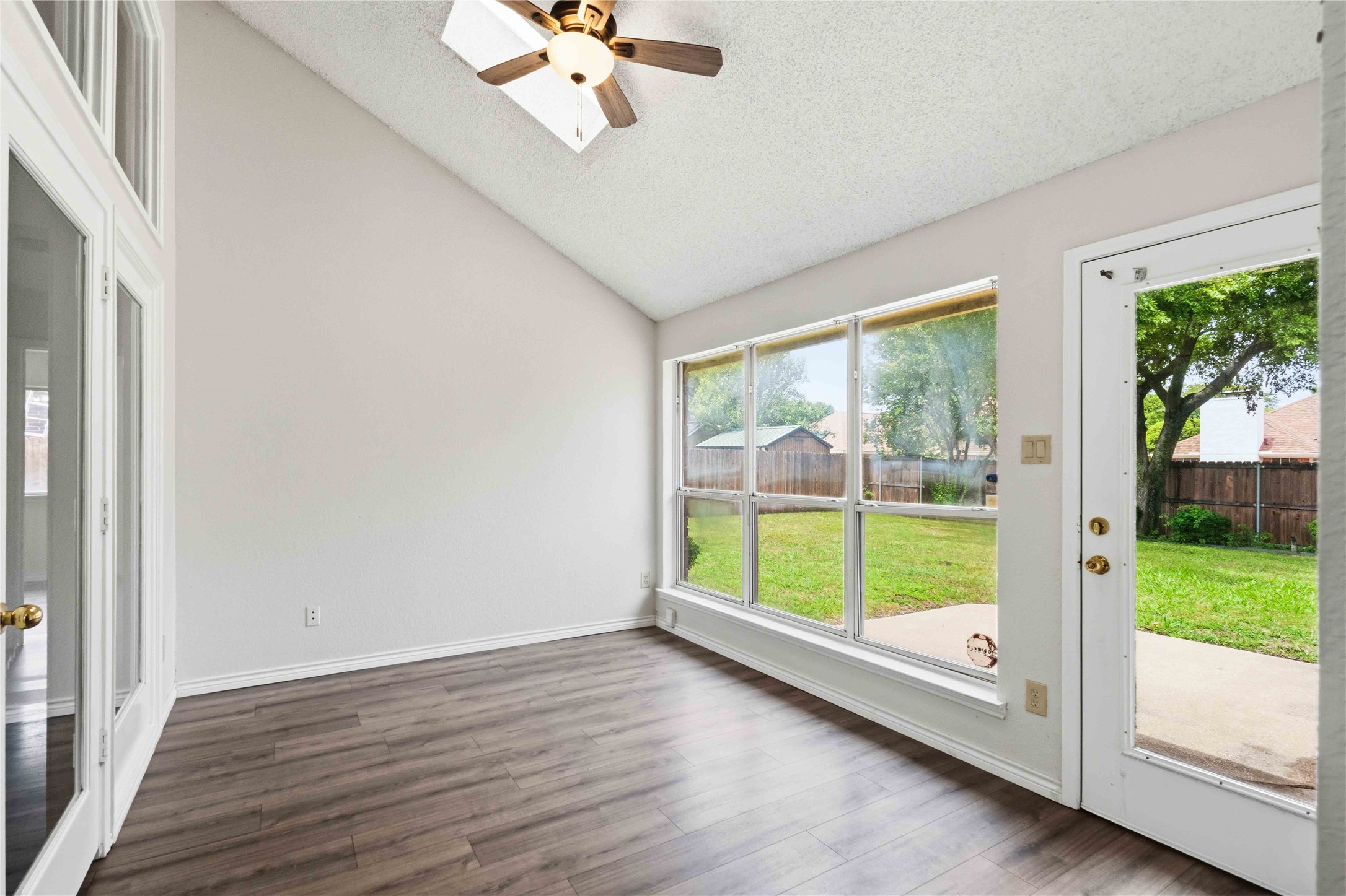 1403 Baker Cedar Hill TX 75104
