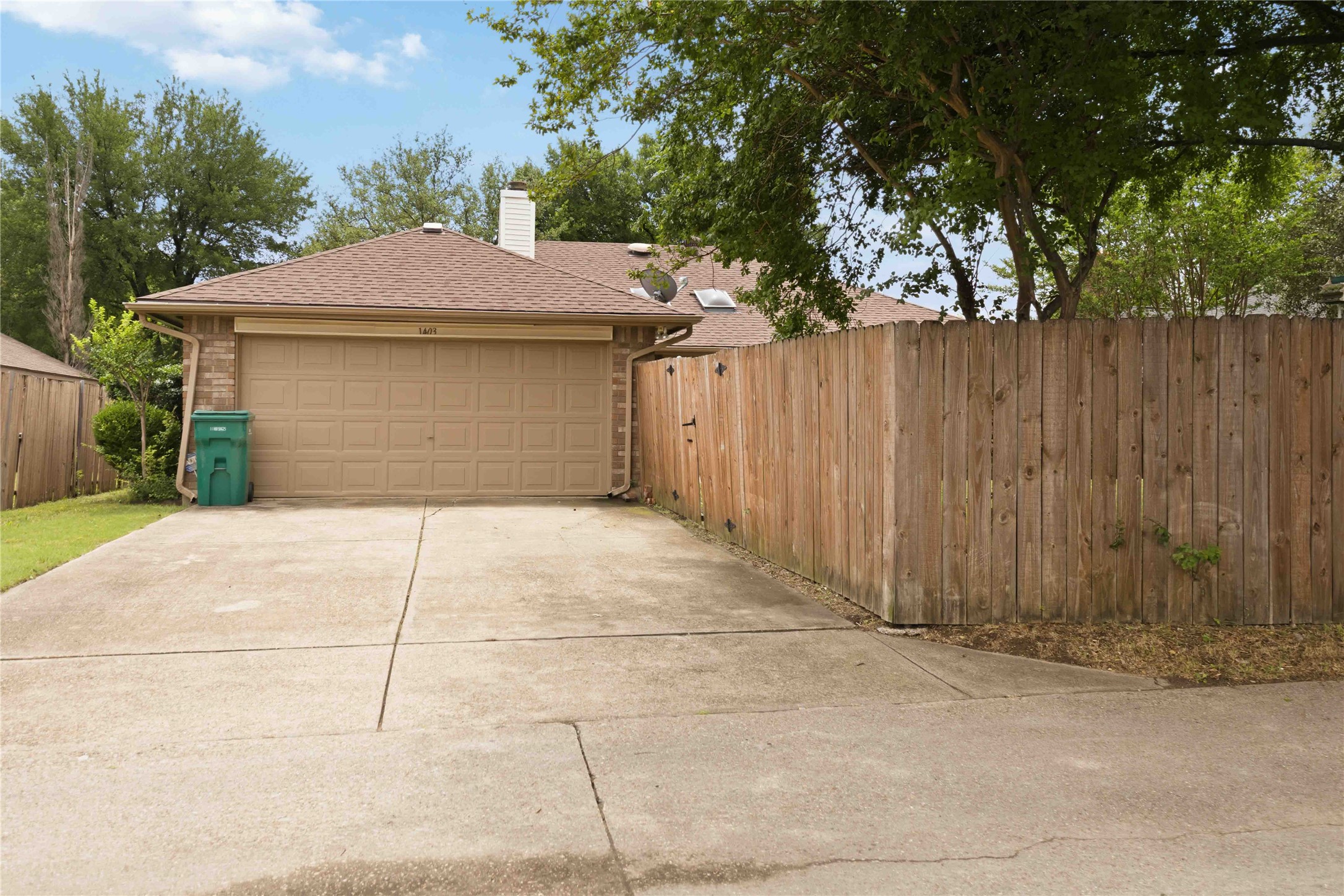 1403 Baker Cedar Hill TX 75104