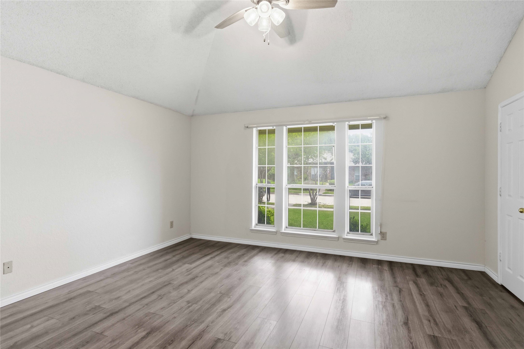 1403 Baker Cedar Hill TX 75104