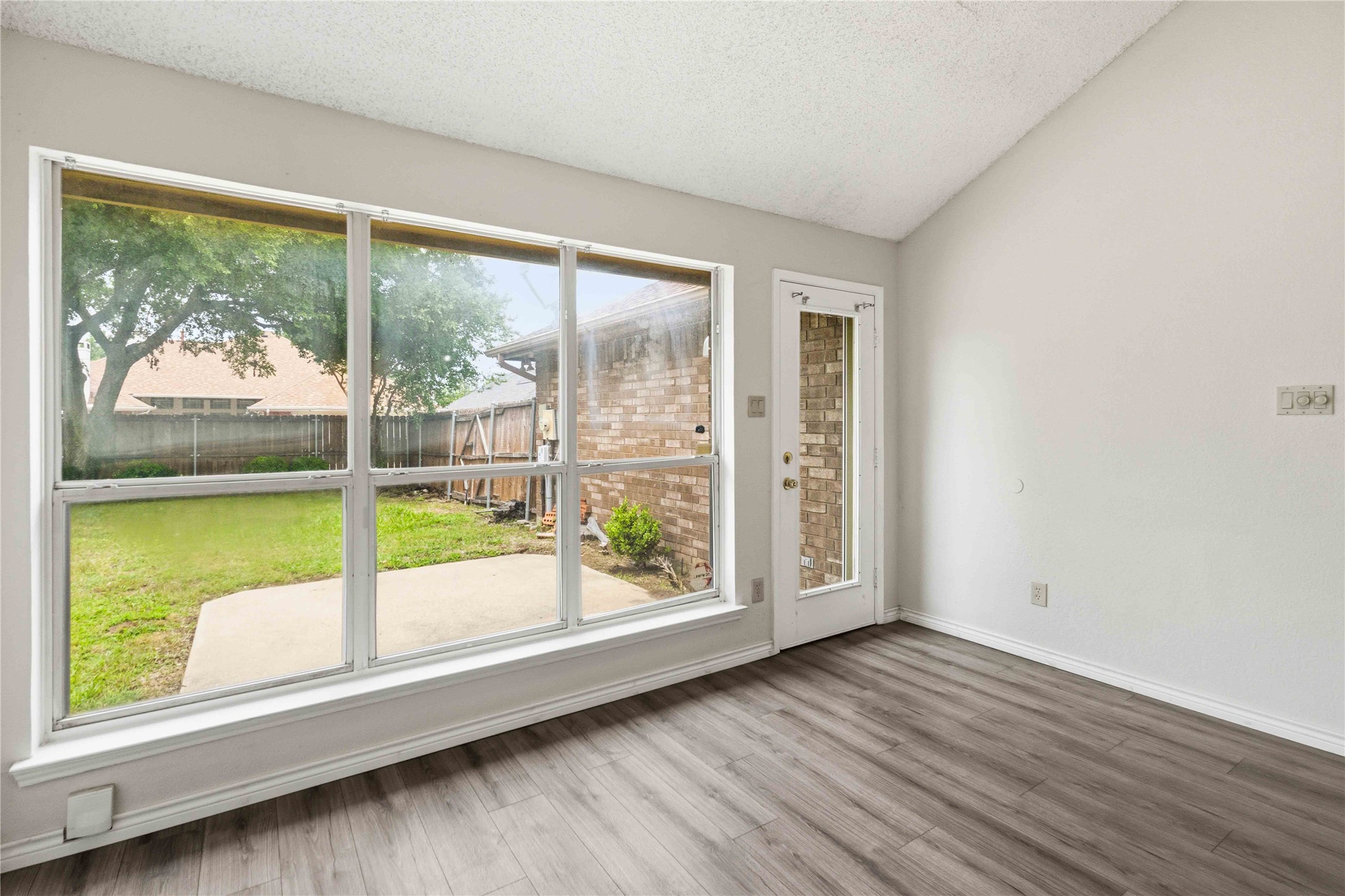 1403 Baker Cedar Hill TX 75104
