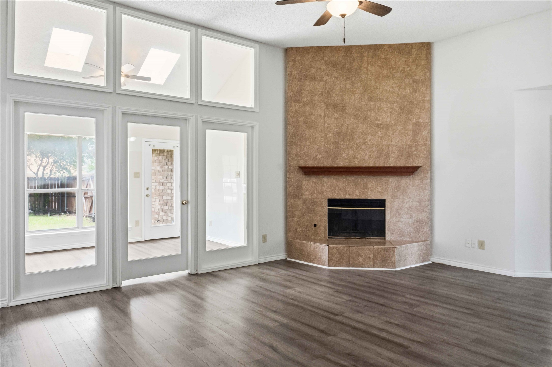 1403 Baker Cedar Hill TX 75104