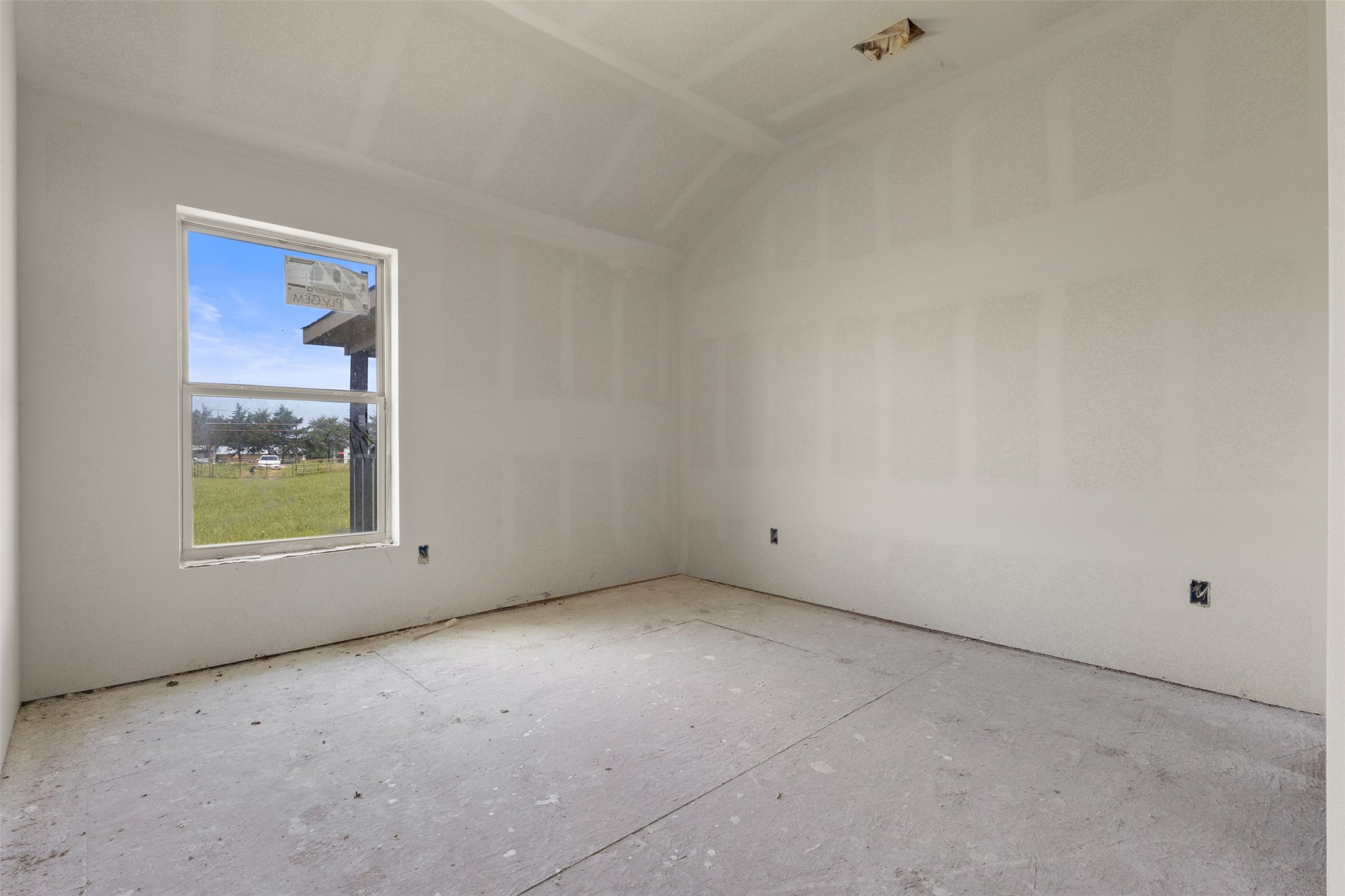 2791 Farm Road 2068 Klondike TX 75448
