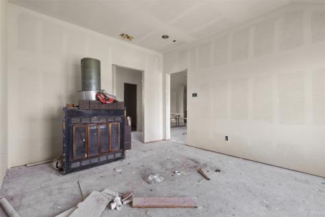 2791 Farm Road 2068 Klondike TX 75448