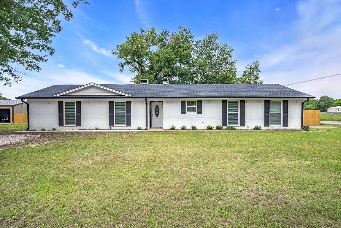 1415 N Oak Street Grand Saline TX 75140