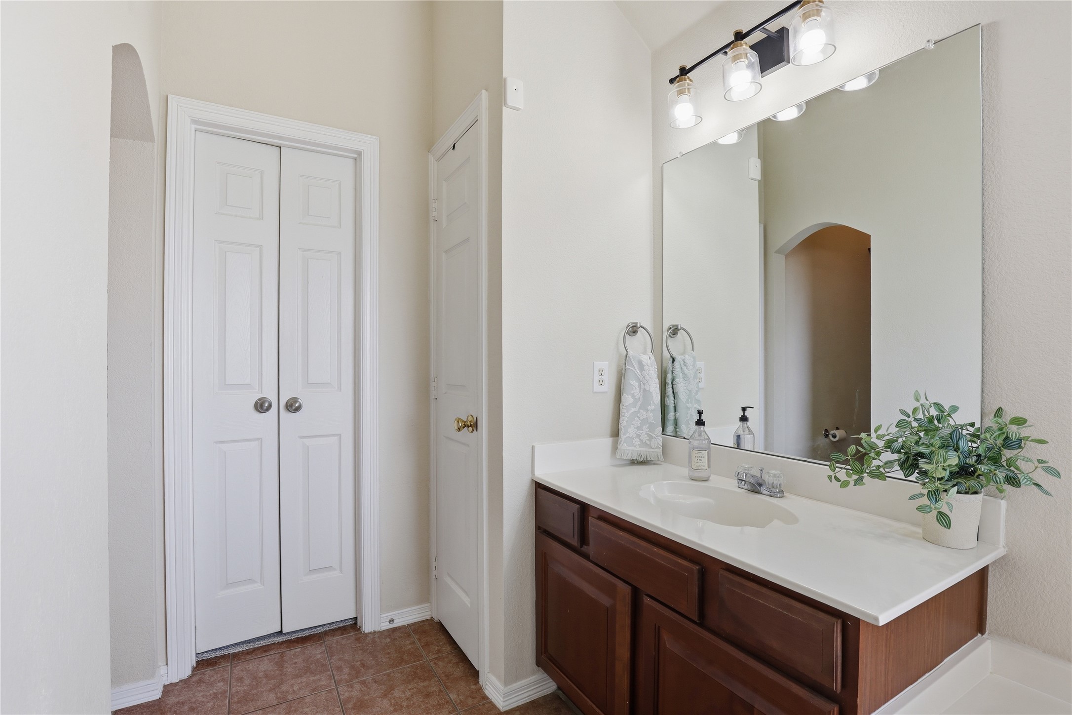182 Portales Drive Aledo TX 76008