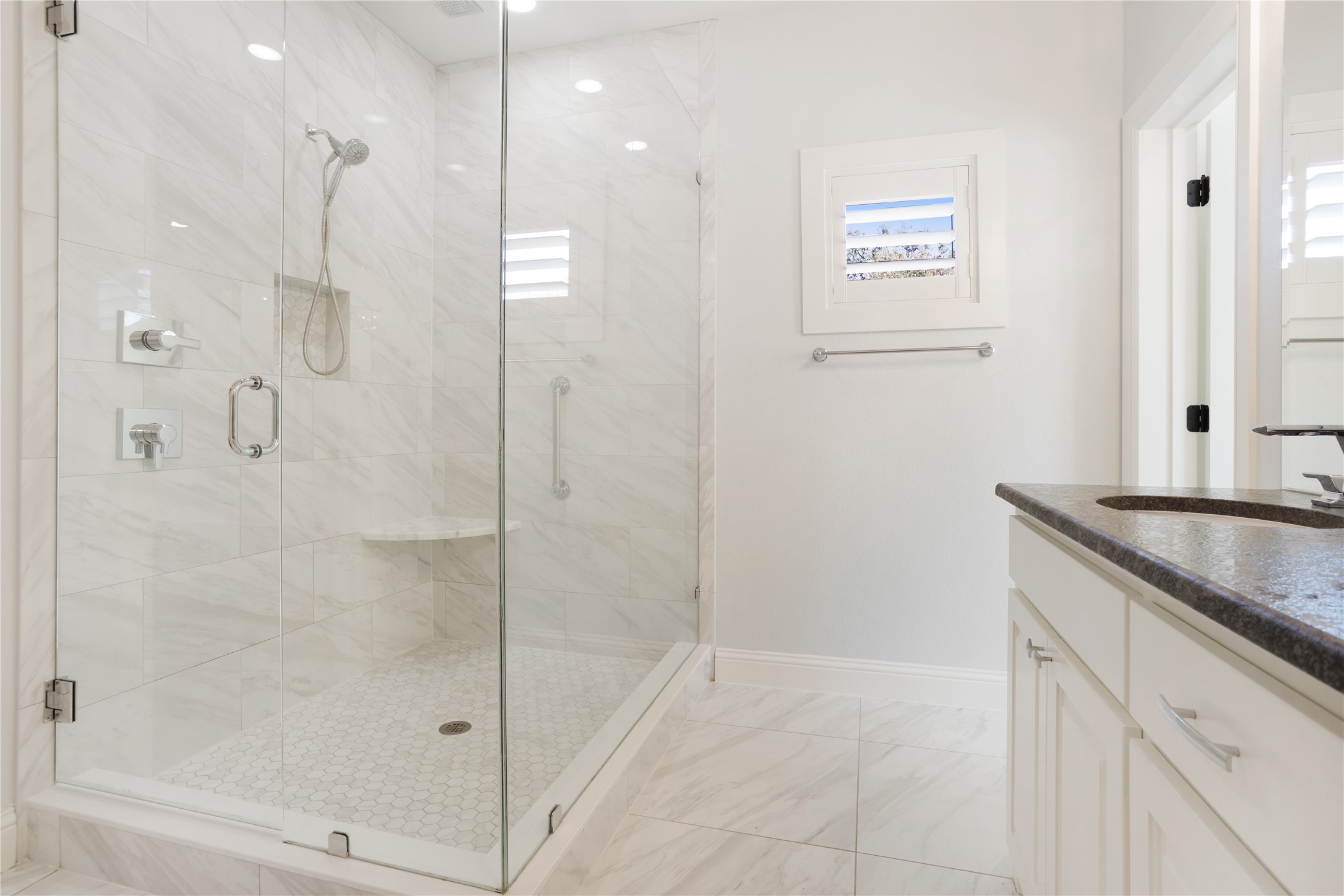 137 White Dove Trail Denison TX 75020