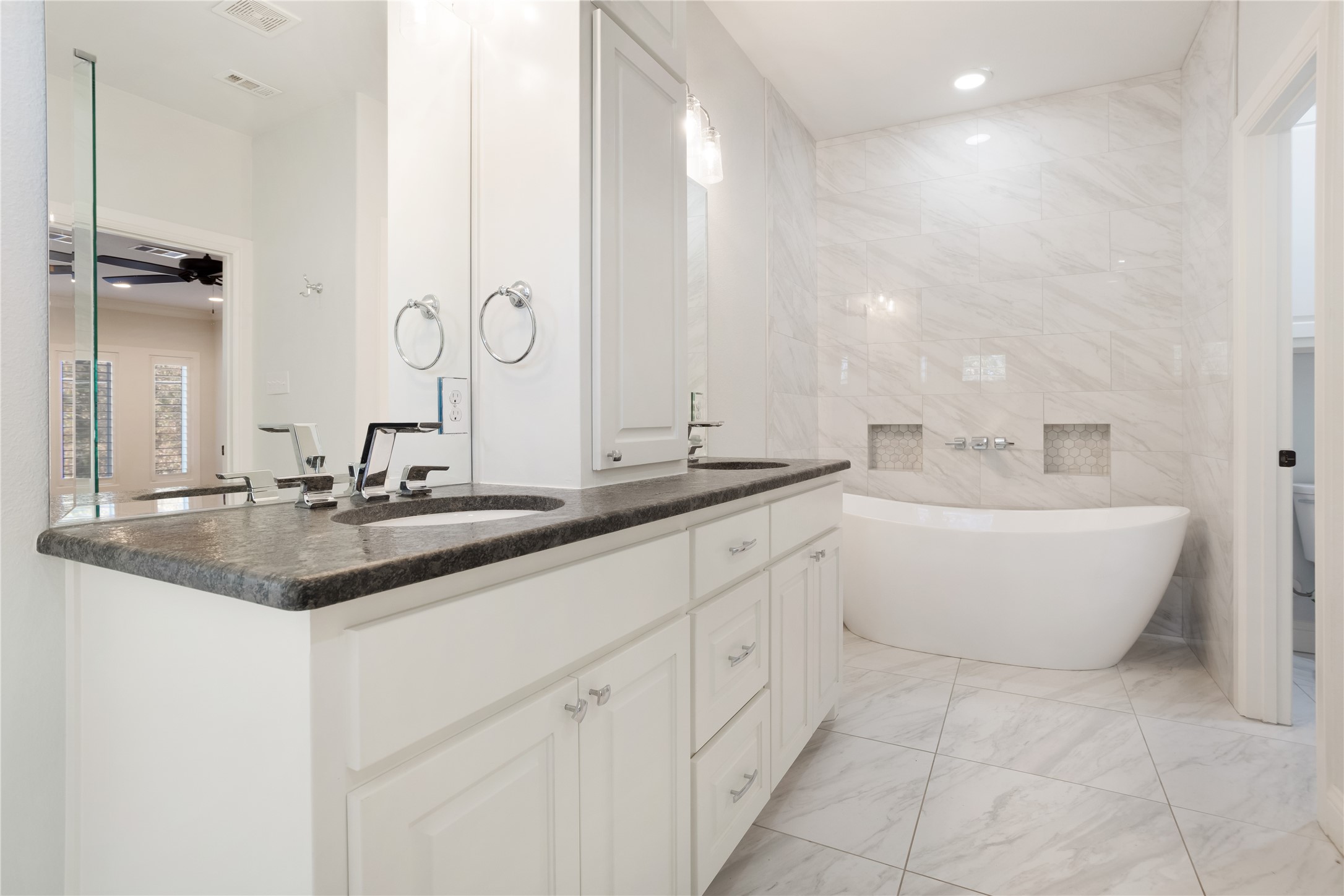 137 White Dove Trail Denison TX 75020