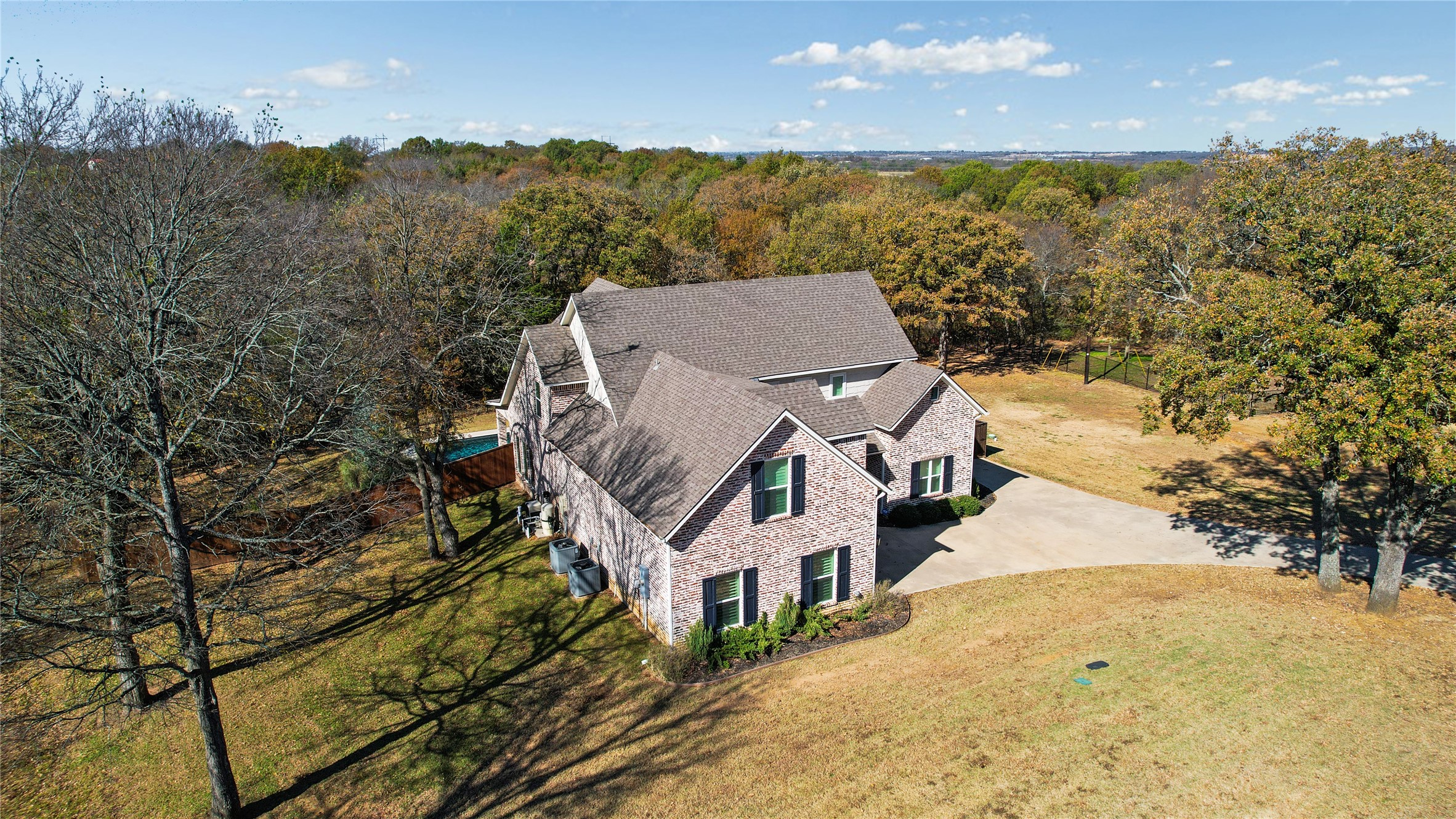 137 White Dove Trail Denison TX 75020