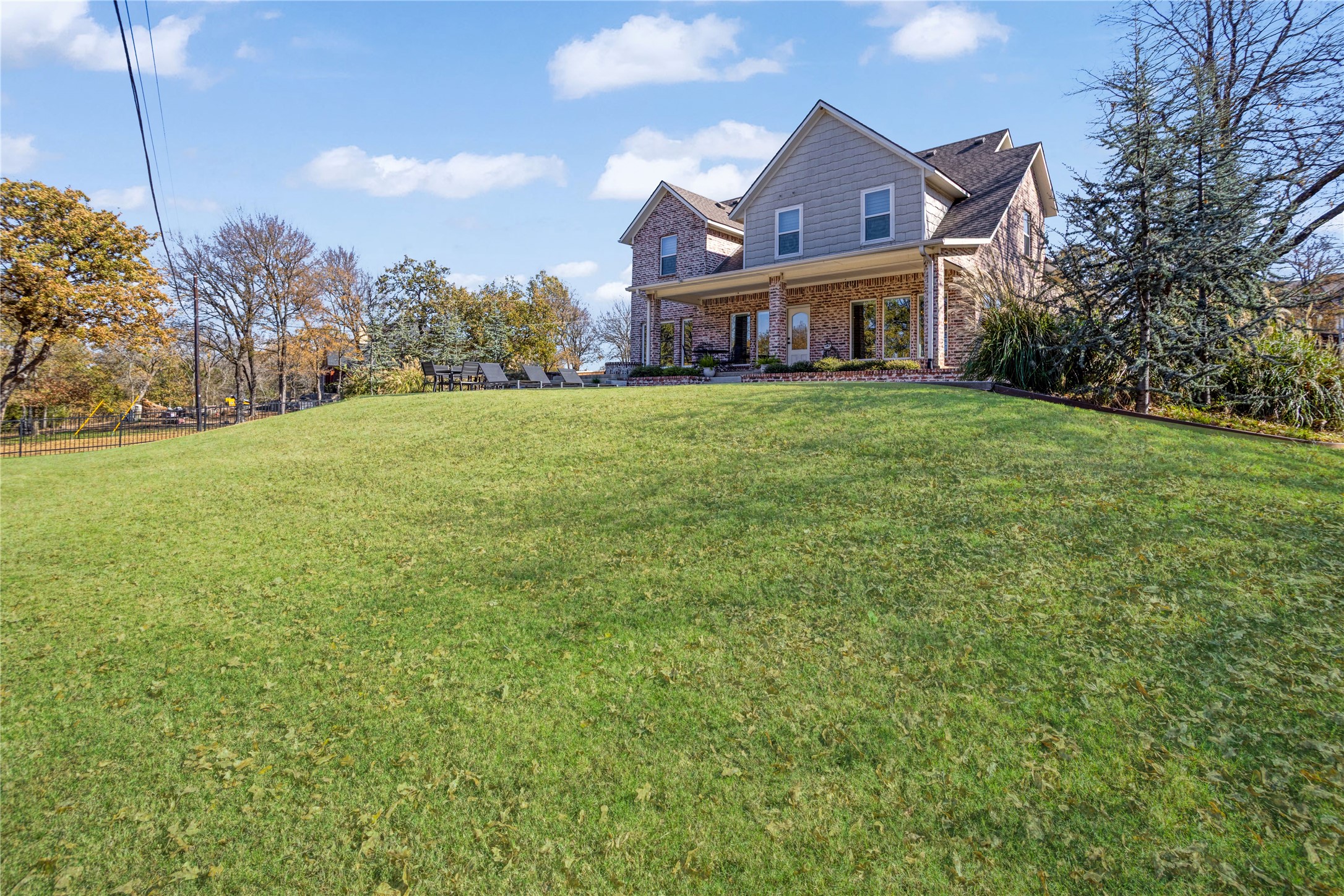137 White Dove Trail Denison TX 75020