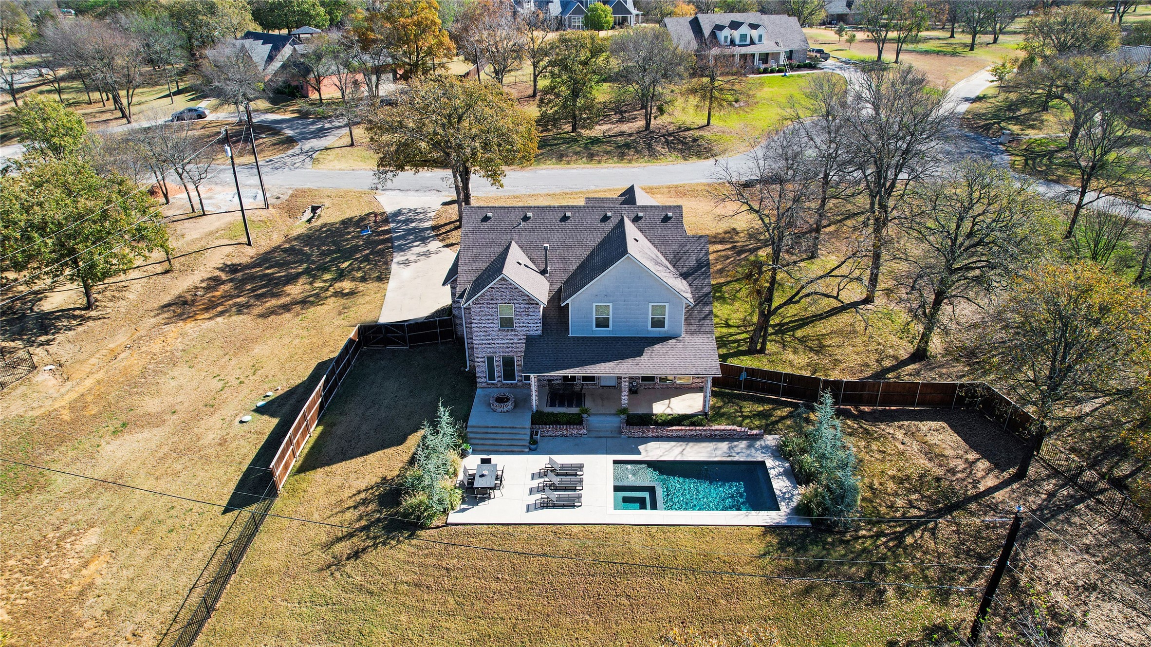 137 White Dove Trail Denison TX 75020