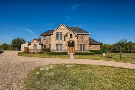 5012 Whispering Stream Court Fort Worth TX 76179