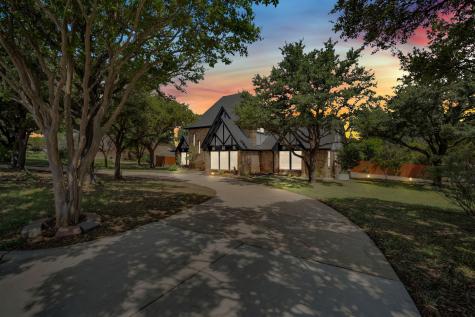 502 Lovell Street Grand Prairie TX 75050