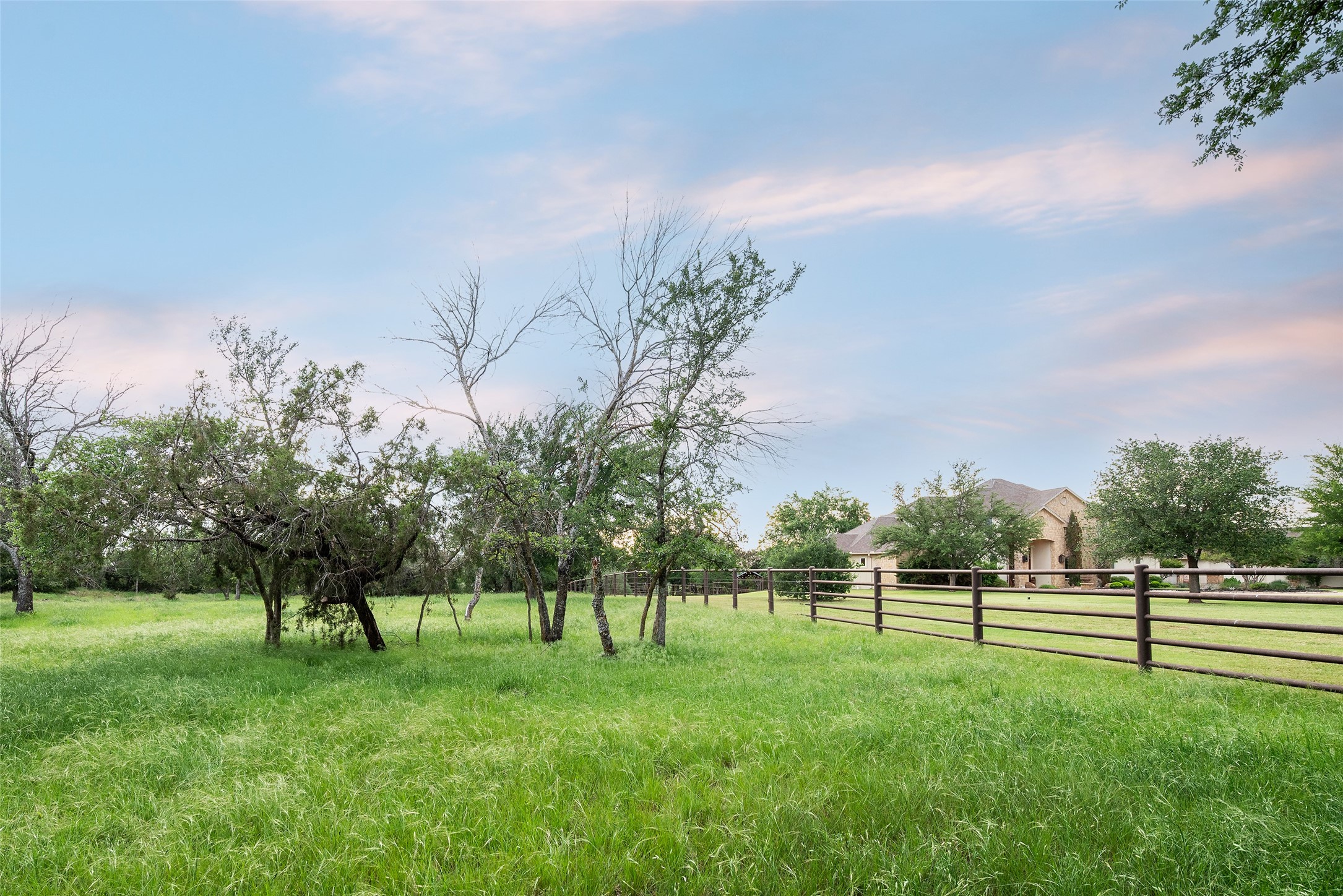 2312 Cactus Rio Lane Weatherford TX 76087