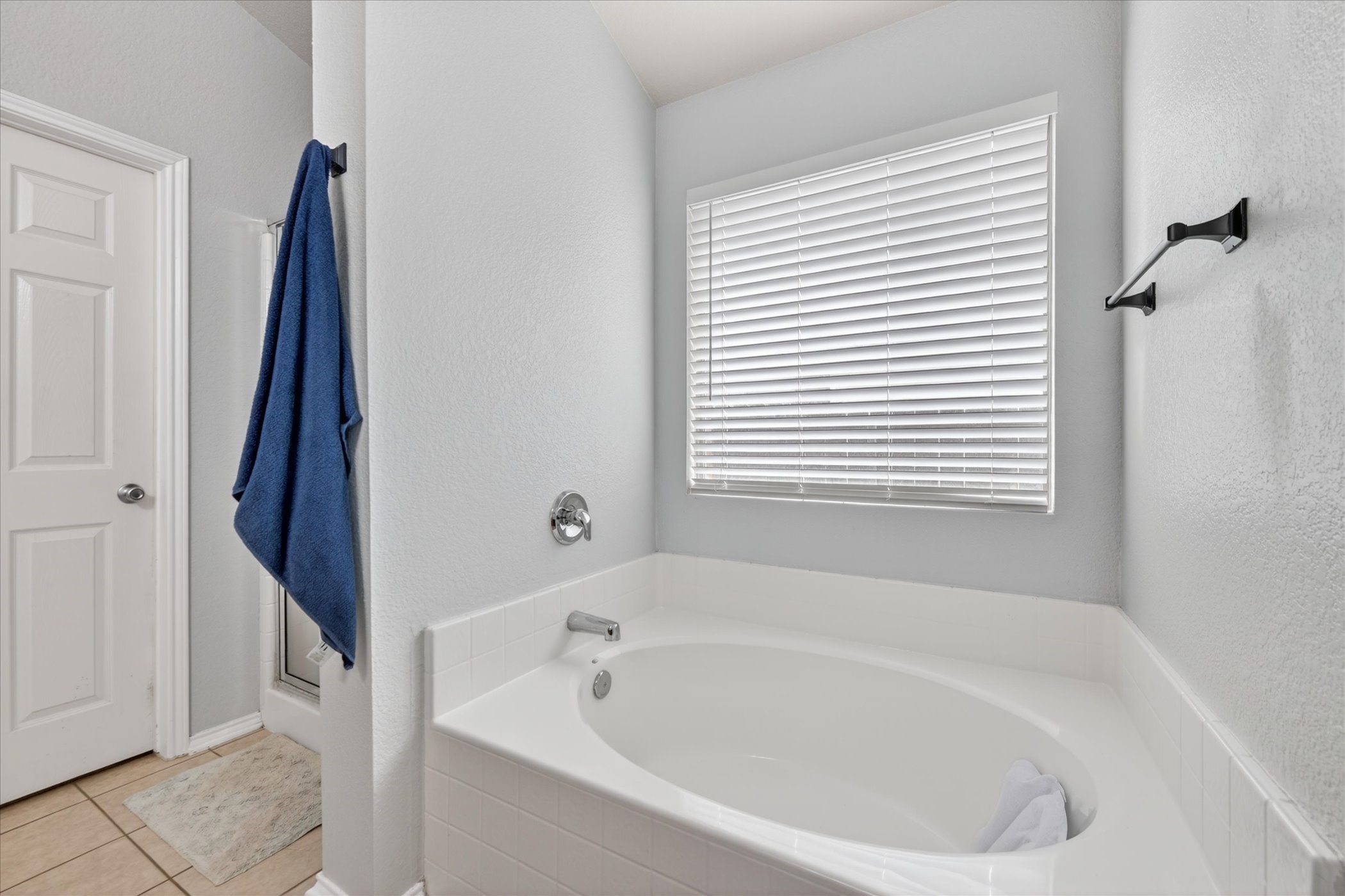 617 Bent Oak Drive Fort Worth TX 76131