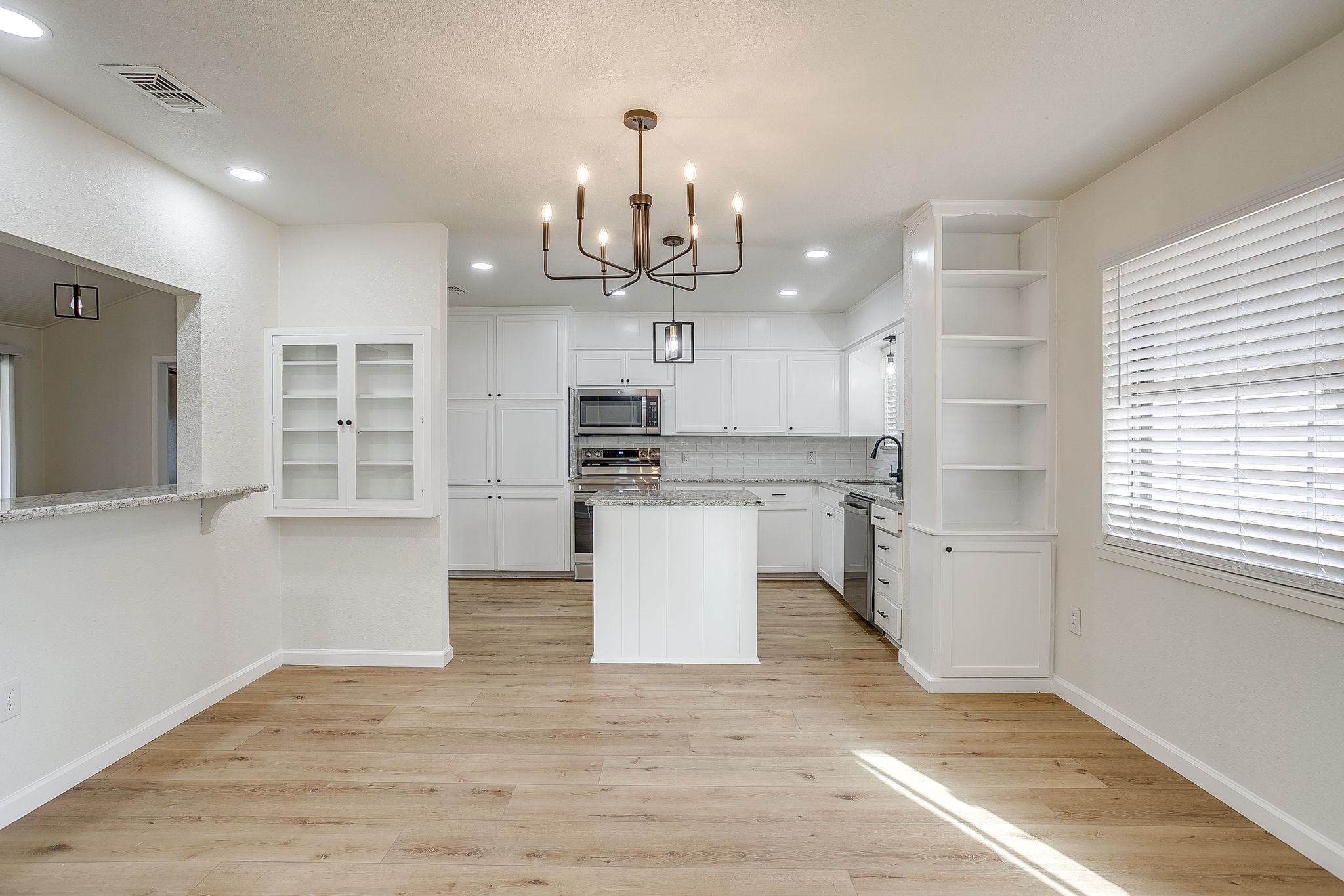 3813 Easy Street Alvarado TX 76009