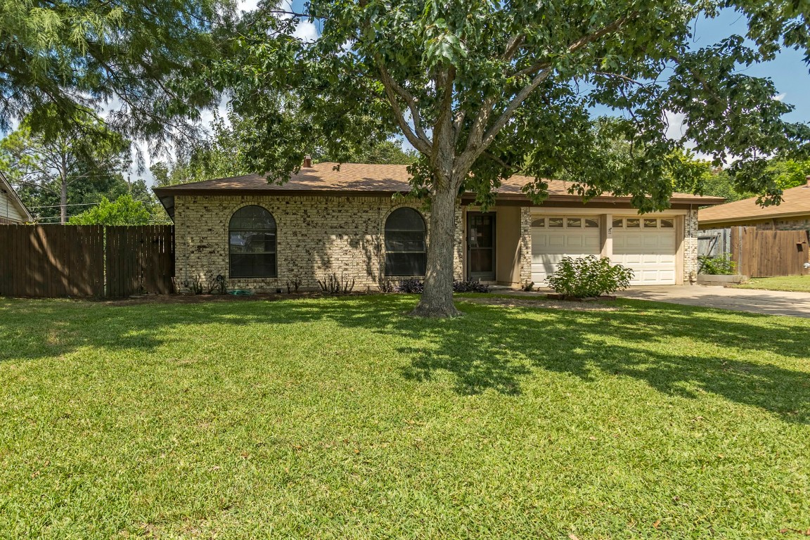 4405 Keeter Drive North Richland Hills TX 76180