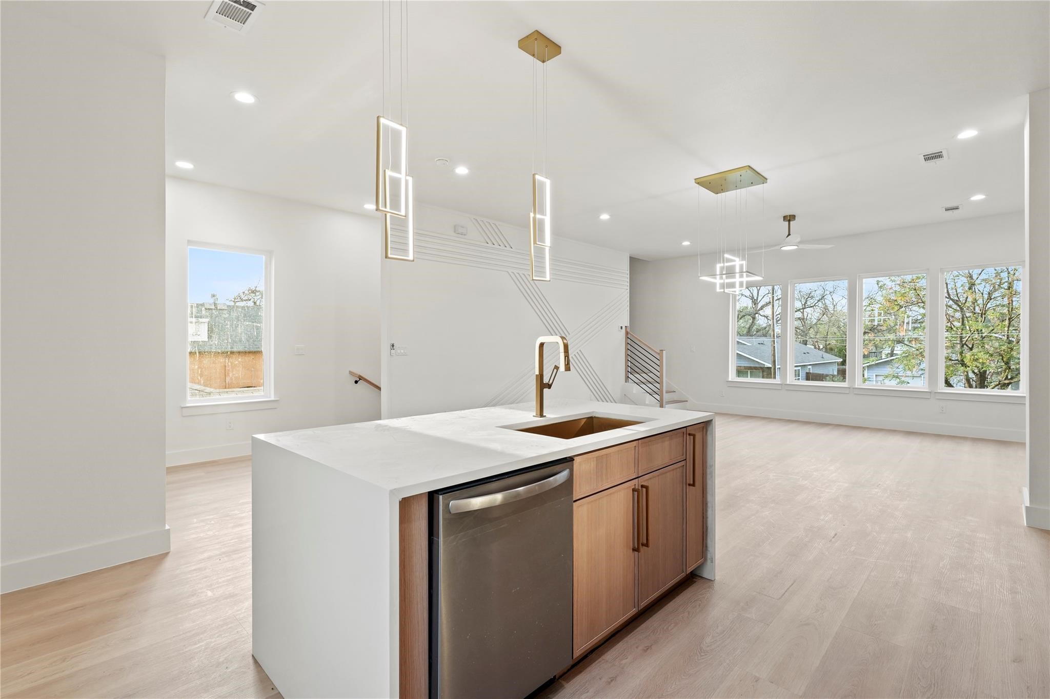 1902 Homeland Street Dallas TX 75212