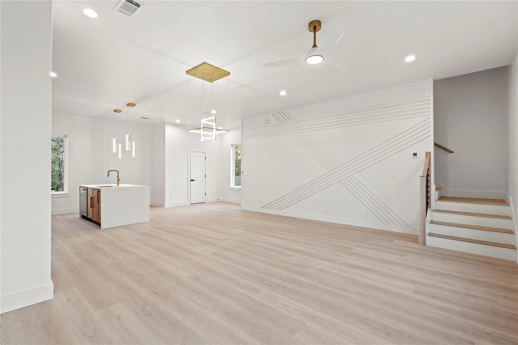 1902 Homeland Street Dallas TX 75212